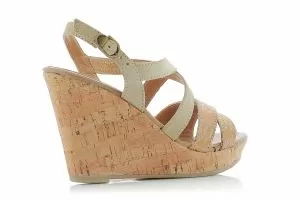Дамски сандали на платформа TAMARIS - 28343-nat/goldss17