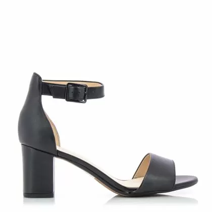 Дамски сандали на ток  CLARKS - 26140007 DEVA MAE BLACK LEATHER