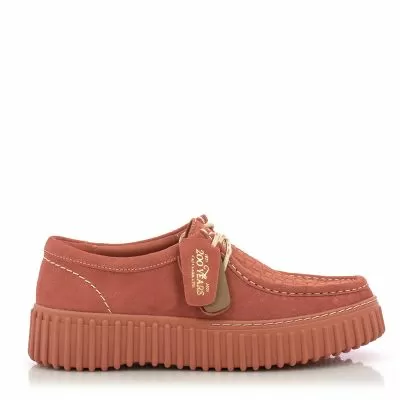 Дамски Ежедневни CLARKS-26181187 TORHILL BEE CORAL SUEDE