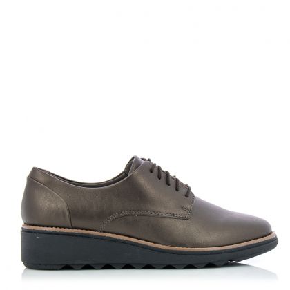 Дамски ежедневни обувки CLARKS