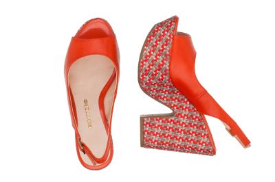 Дамски сандали с висок масивен ток Bottero - 240203-laranjass16