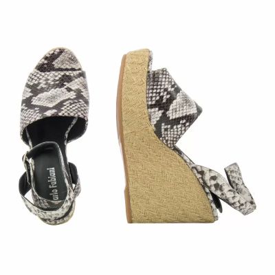 Дамски сандали на платформа CARLO FABIANI