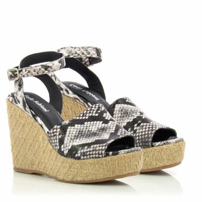 Дамски сандали на платформа CARLO FABIANI