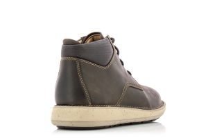 Мъжки боти CLARKS - 26144604-brown192