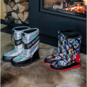 Дамски спортни боти MOSCHINO – пъстър и модерен акцент за зимните дни