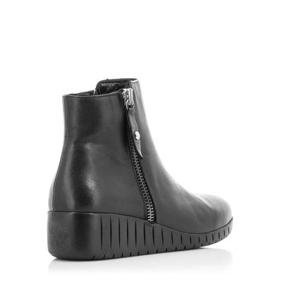 Дамски боти на платформа CARLO FABIANI - AVCILAR-1-02-B  BLACK