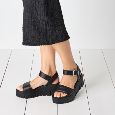 Дамски Сандали На Платформа TAMARIS - 1-28712-42-003 BLACK LEATHER